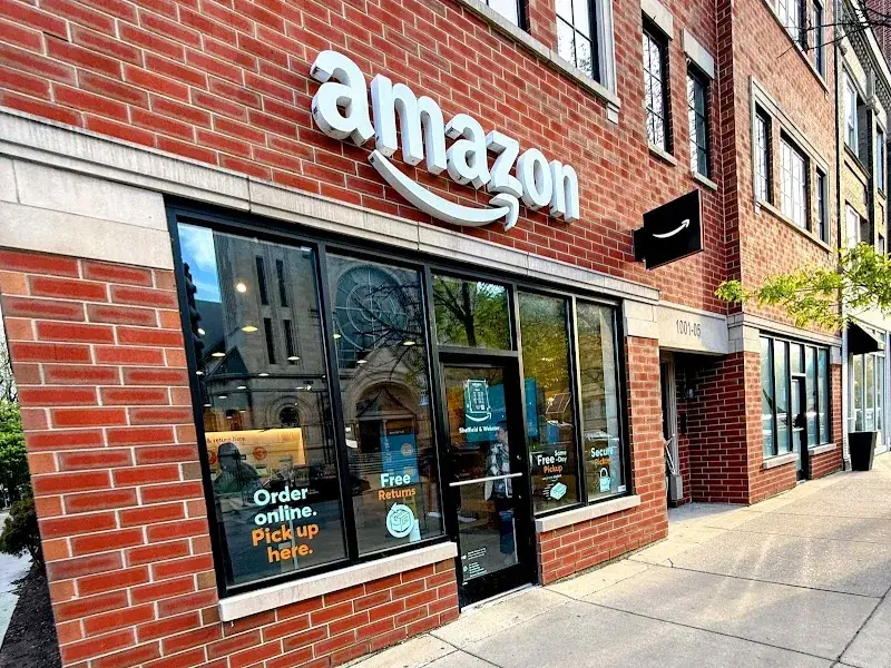 Amazon in Chicago, IL