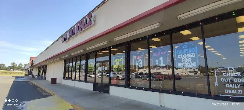BIN & WIN DEALZ in Laurinburg, NC