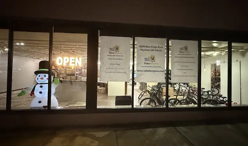 Discount Bins in Raytown, MO