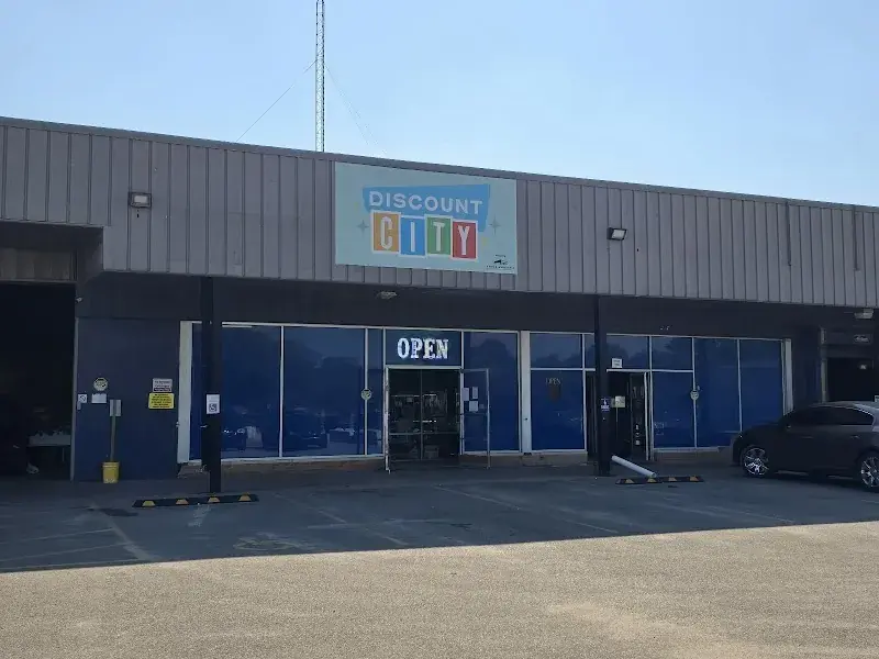 Discount City in McPherson, KS