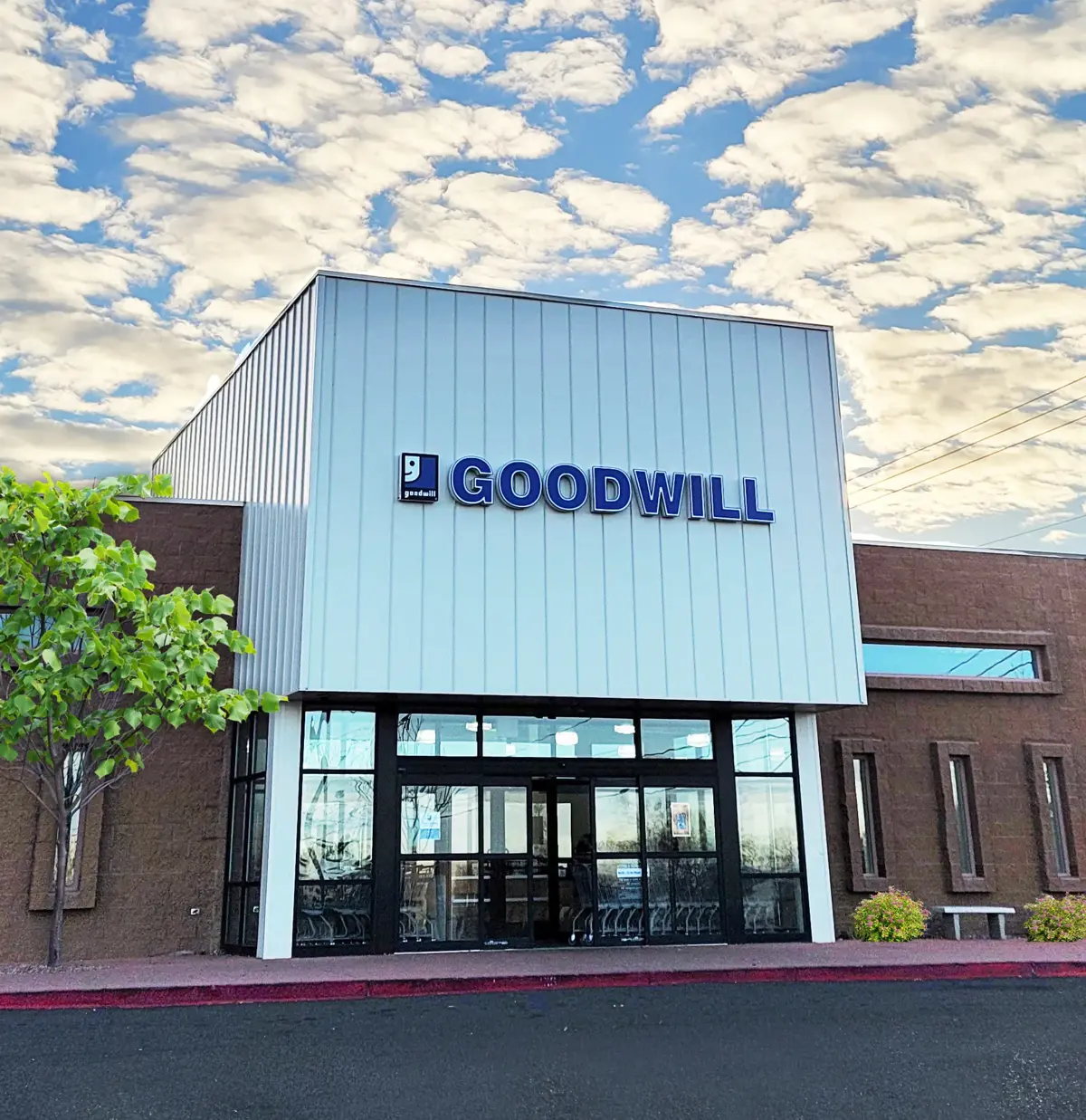 Goodwill Outlet in Albuquerque, NM