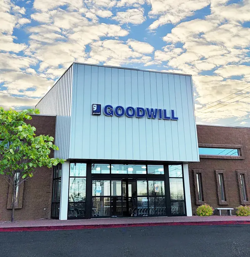 Goodwill Outlet in Albuquerque, NM