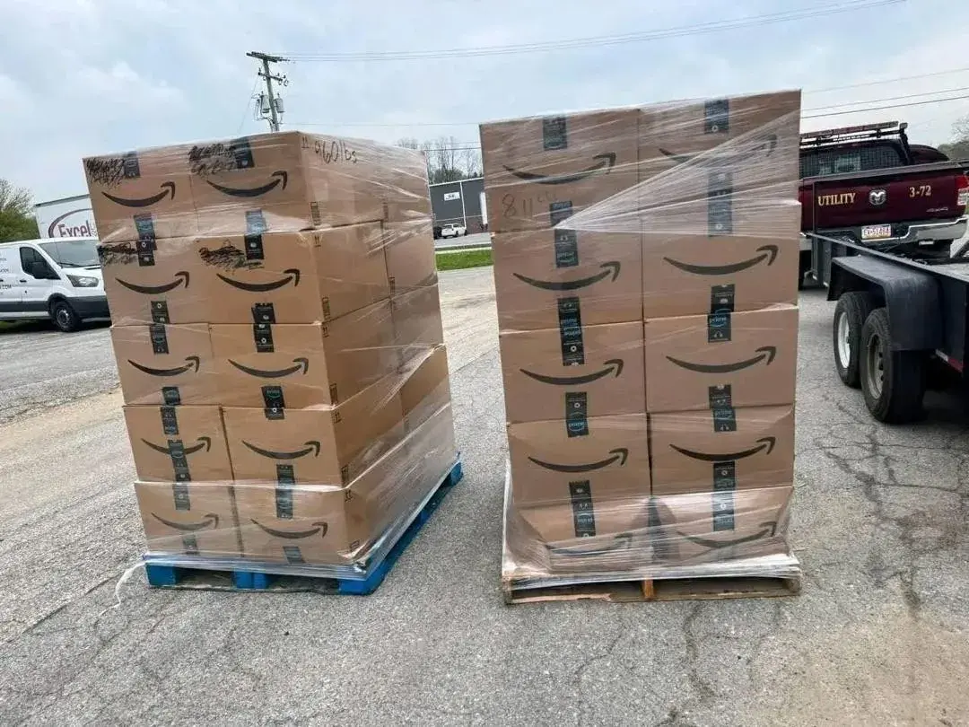 Amazon Merchandise SALE in Kansas City, MO