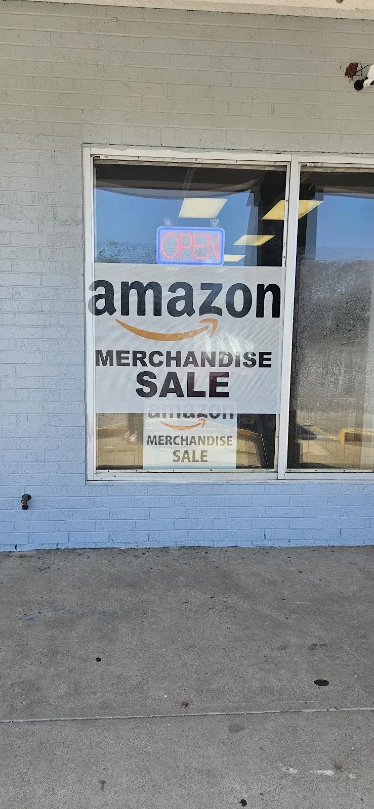 Amazon Merchandise SALE in Kansas City, MO