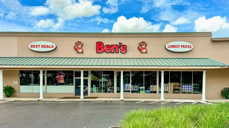 Bargain Ben's Treasure Den in Florence, SC