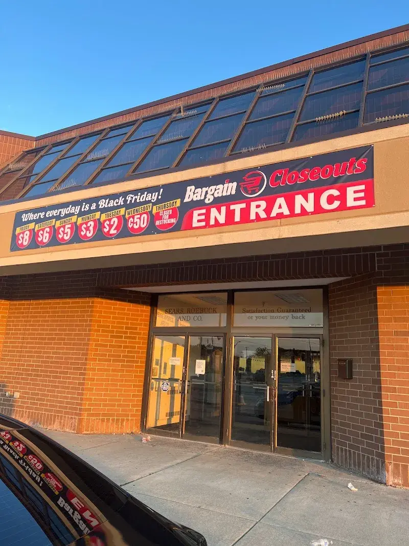 Bargain Closeouts in Chicago Ridge, IL