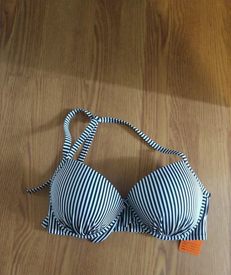 Barnish Bargain Bin & More in Charles City, IA