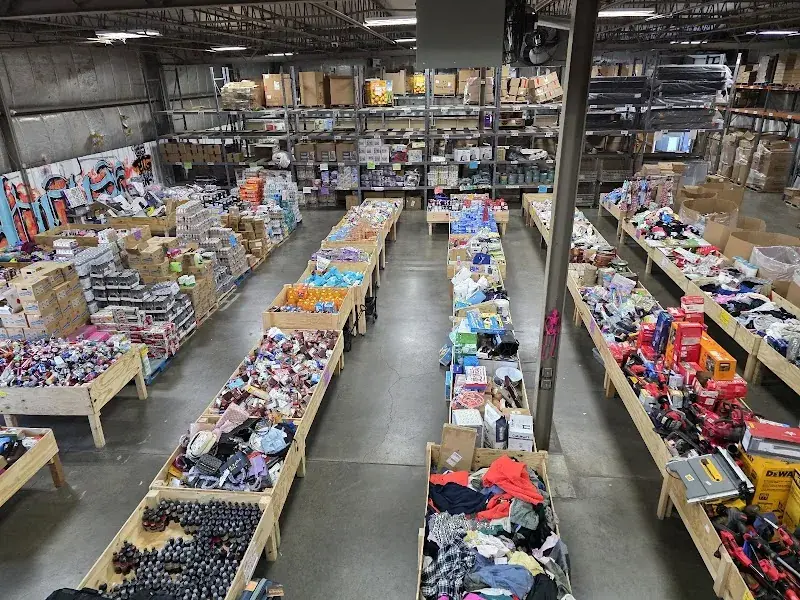 Big boyz treasures in Des Moines, IA