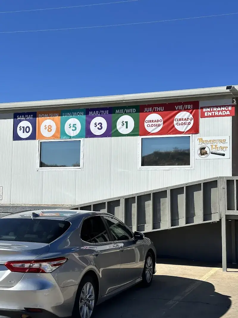 Bin Store | Treasure Hunt in Nogales, AZ