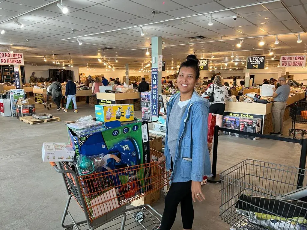 blowout liquidation - bin store in Phoenix, AZ