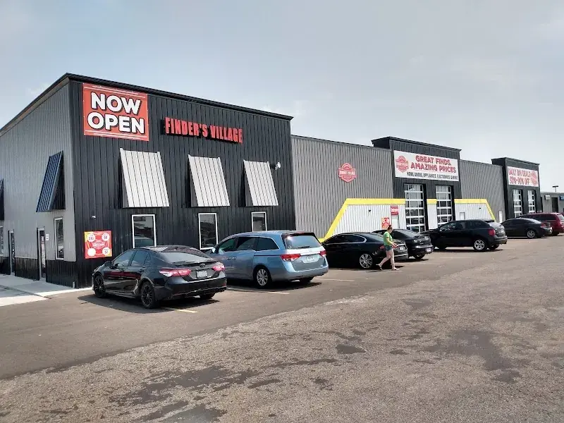 Finder's Village Liquidation in Marshfield, MO