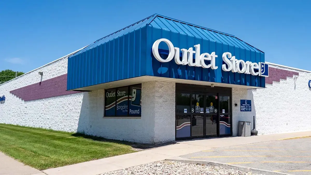 Goodwill NCW Outlet Store in Appleton, WI