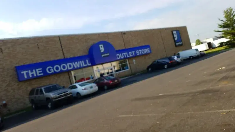 Goodwill Outlet Store in Bellmawr, NJ