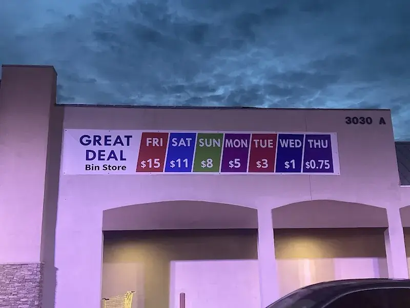 Great Deal Bin Store in Farmington, NM