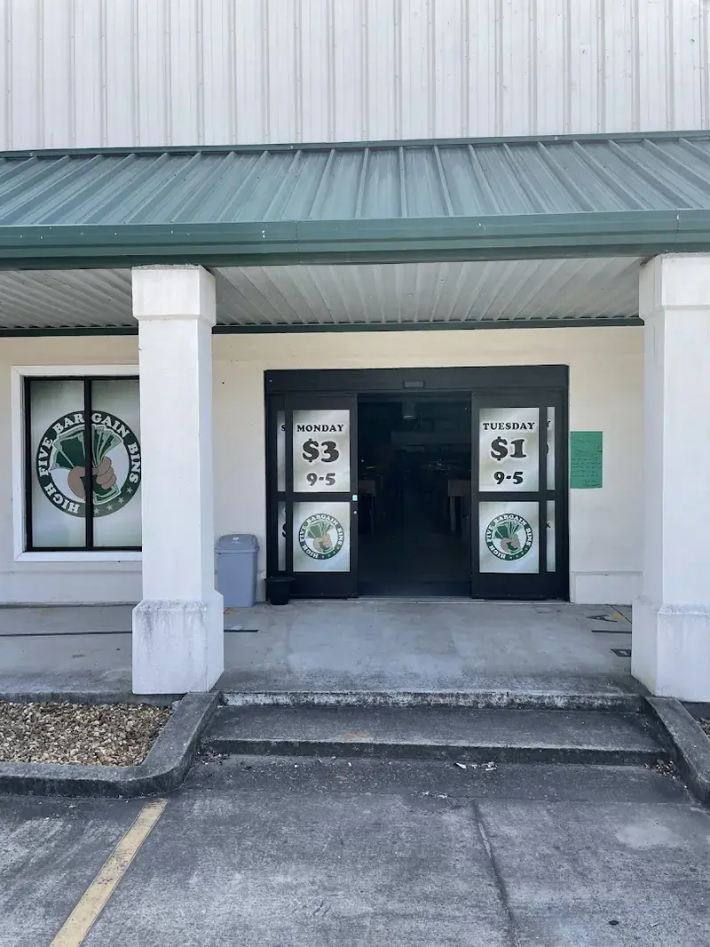 High Five Bargain Bins in Scottsboro, AL