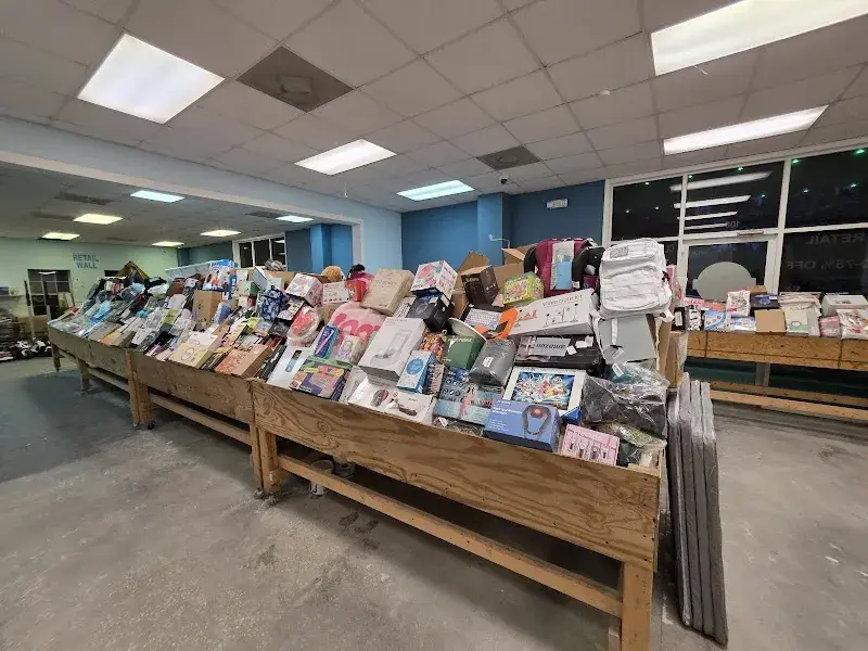Hinesville Liquidation Station in Hinesville, GA