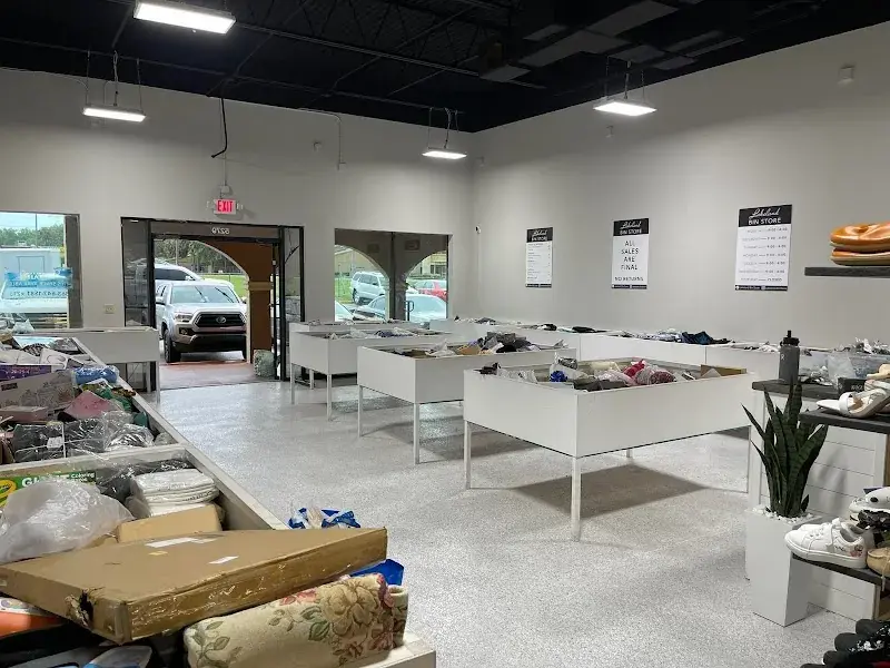 Lakeland Bin Store in Lakeland, FL