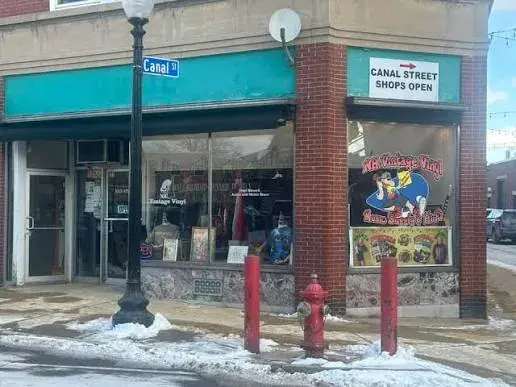 NH Vintage Vinyl in Laconia, NH