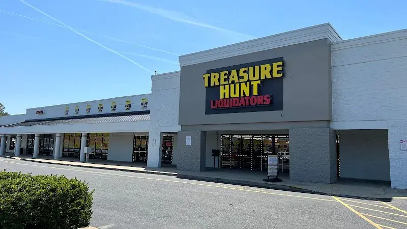 Treasure Hunt Liquidators Bin Mega Store in Goldsboro, NC