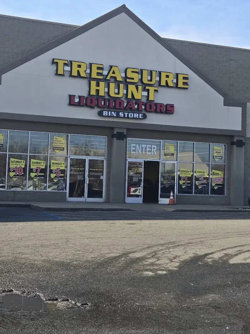Treasure Hunt Liquidators Bin Store in Greensboro, NC